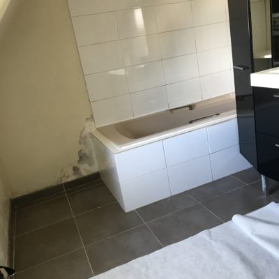 baignoire ancienne salle de bain concarneau