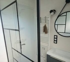 La salle de bain passe du 20e au 21e siècle