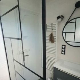 La salle de bain passe du 20e au 21e siècle
