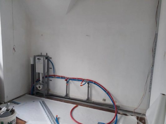 photo chantier transformer une chambre en salle de bains